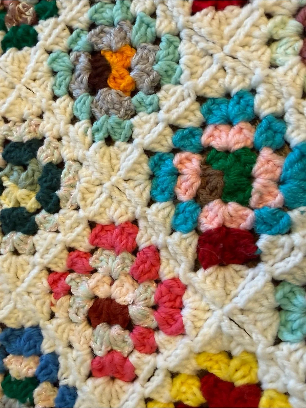 Vintage Possible Wool Granny Square Afghan Petite 3.5” Squares 52x44 Handmade